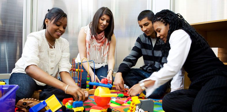 que cursos exigen como requisitos para trabajar en un daycare