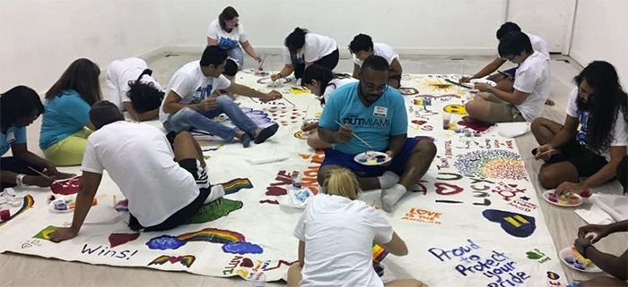 horas comunitarias para estudiantes en miami