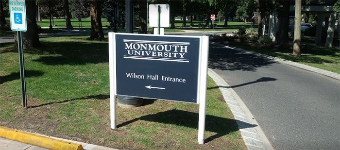 universidad monmouth